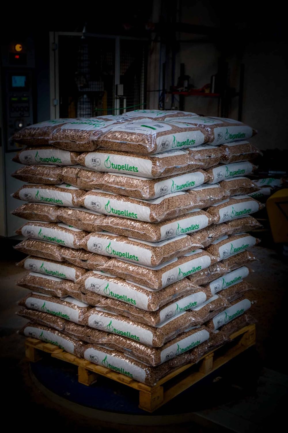 Pellet de Madera NATURAL100% para calefaccion. 40 Sacos de 15 Kg.&nbsp;