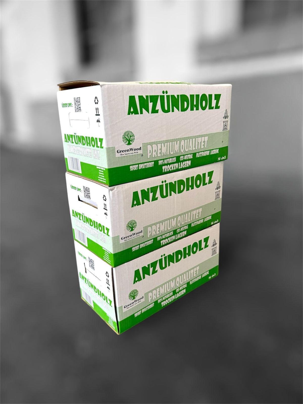 Leña de encendido de pino y abeto – Caja 16 dm³ (≈ 4 kg)